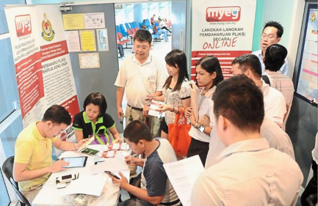 Immigration Dept probes claims that only directors can renew foreign worker permits